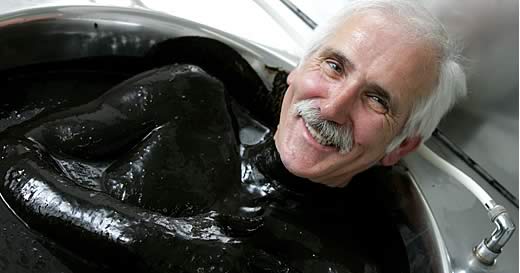 Das Gasthaus Therme-Blick mit 10 Ferienwohnungen in Bad Driburg wartet auf Ihren Besuch. Die Ferienwohnungen sind modern und komfortabel ausgestattet und in verschiedenen Größen angelegt. Die Ferienwohnung Bad Driburg liegt ruhig außerhalb des Stadtzentrums. Bad Driburg Ferienwohnung im Gästehaus Therme-Blick. Ferienwohnungen in Bad Driburg mit moderner Ausstattung.